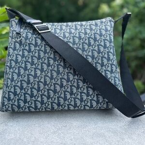 Handbag, Dior Oblique Trotter Messenger Bag Navy